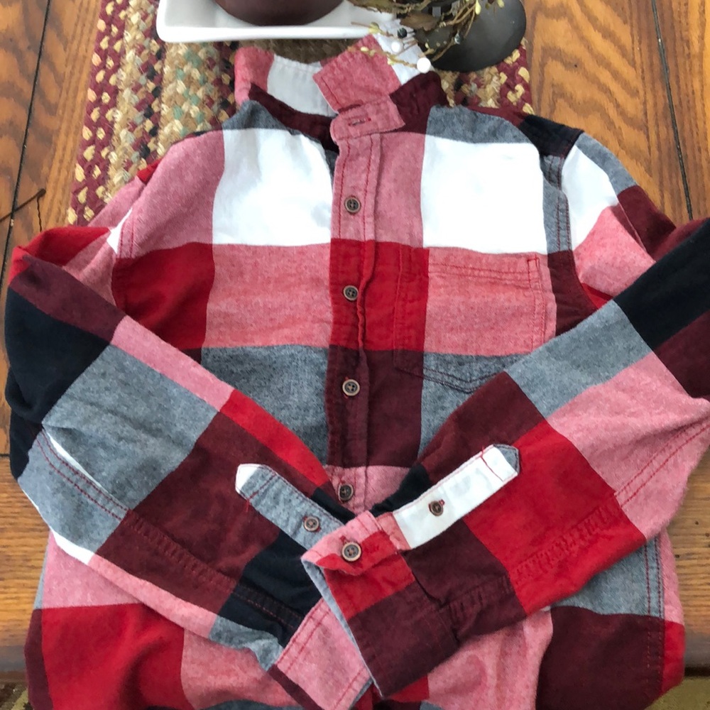 Cat & Jack shirt
